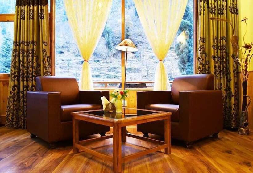 Whistling Pines Resorts And Spa