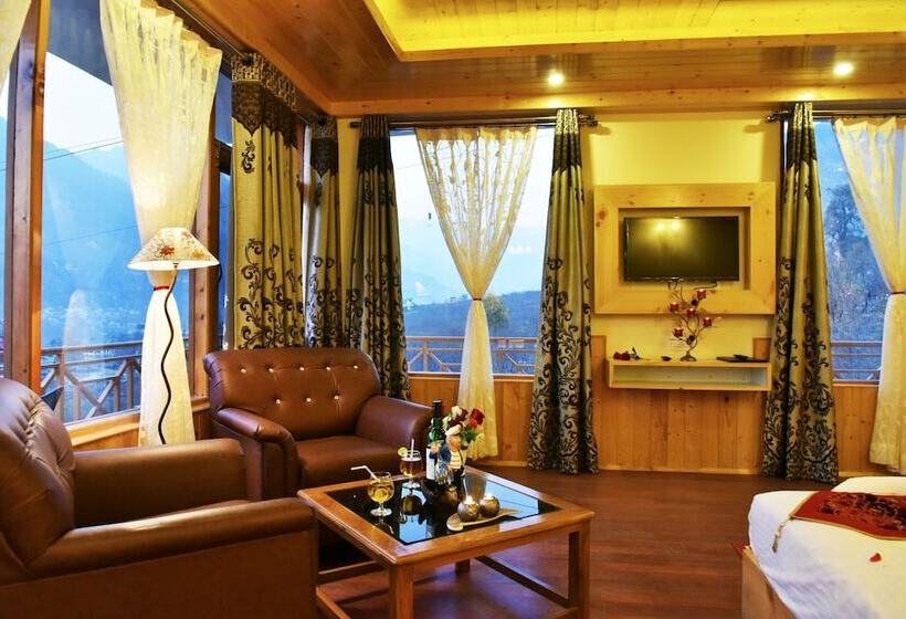 Whistling Pines Resorts And Spa