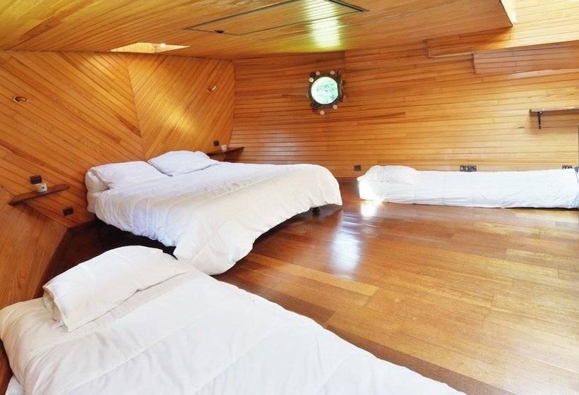 هتل Peniche Refuge Seine