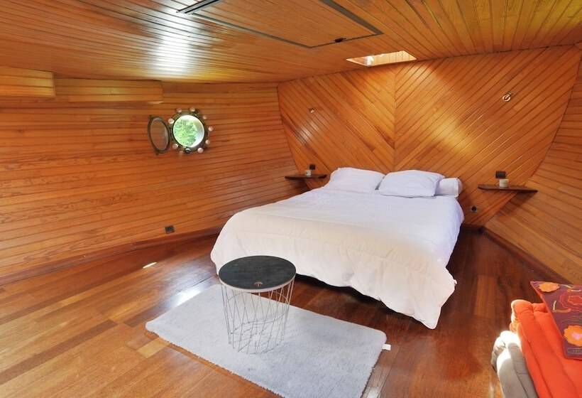 هتل Peniche Refuge Seine