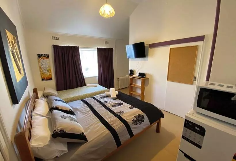 ペンション Ellstanmor Guesthouse Cooma