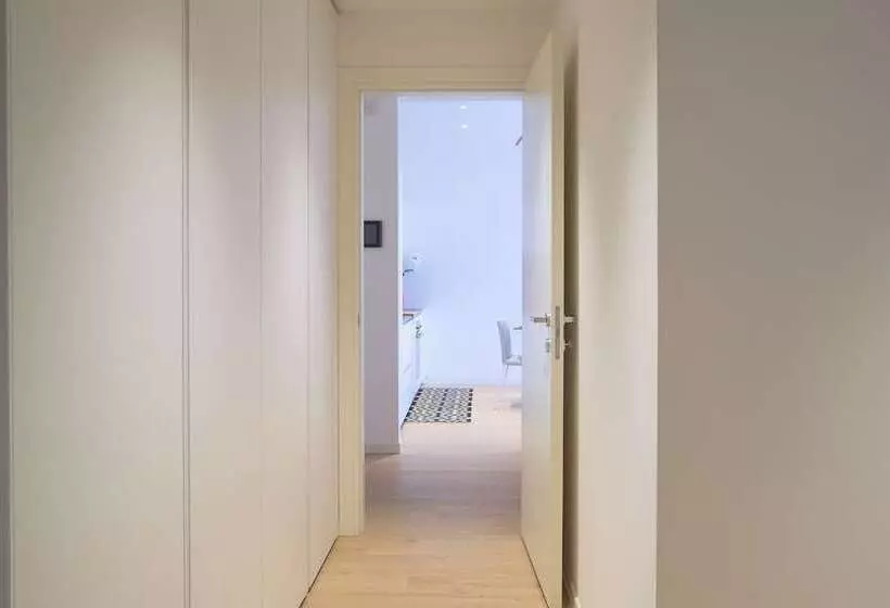 اقامتگاه Porta Del Mare Luxury Apartment