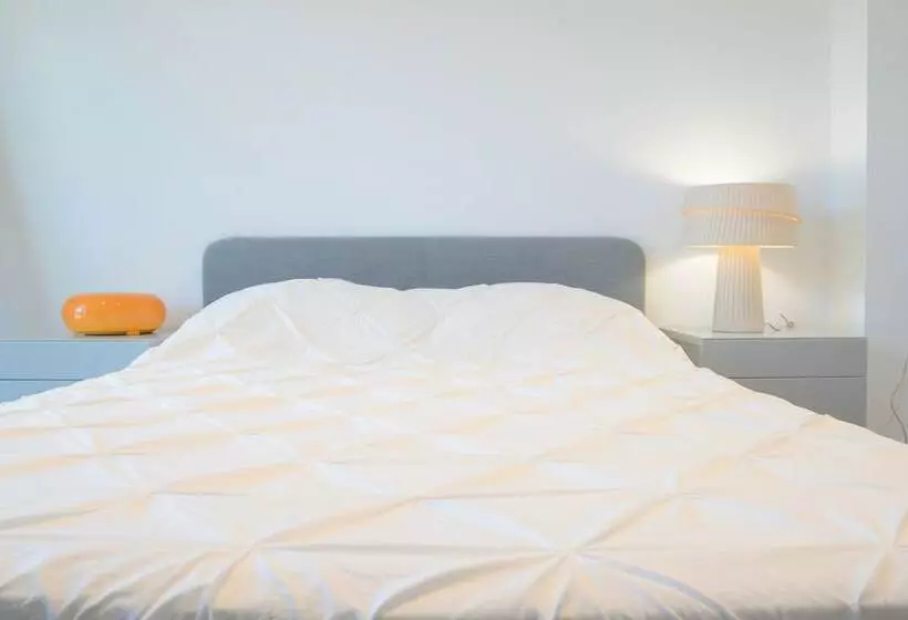 اقامتگاه Porta Del Mare Luxury Apartment