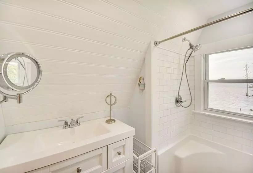 Waterfront Cabin On Albemarle Sound W/ 2 Kayaks!