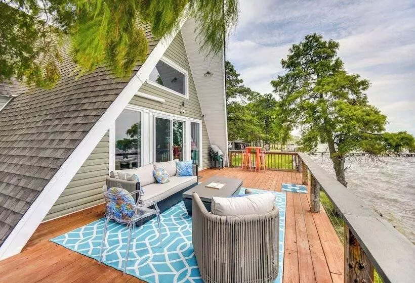 Waterfront Cabin On Albemarle Sound W/ 2 Kayaks!