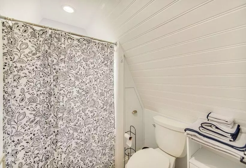 Waterfront Cabin On Albemarle Sound W/ 2 Kayaks!