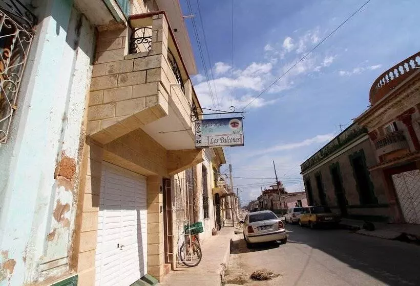 ベッドアンドブレックファースト Hostal Los Balcones