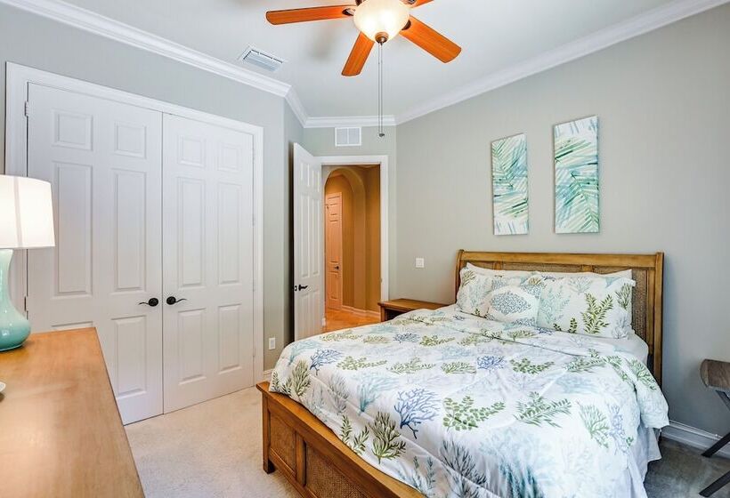 Marco Island Home W/ Private Pool: 3 Mi Beach!