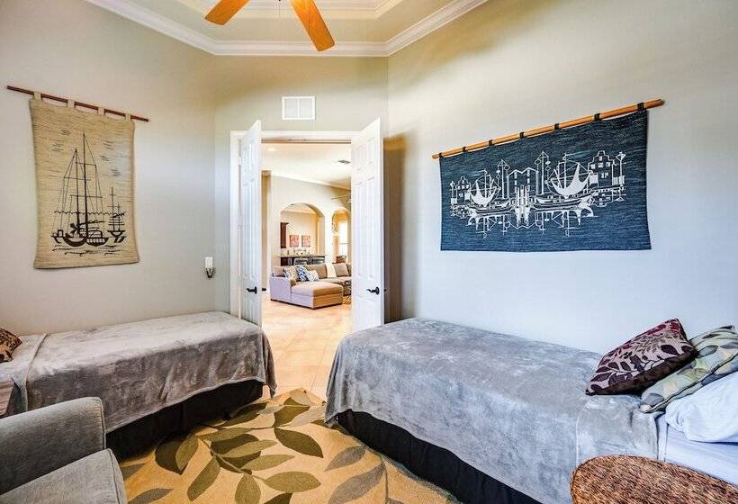 Marco Island Home W/ Private Pool: 3 Mi Beach!