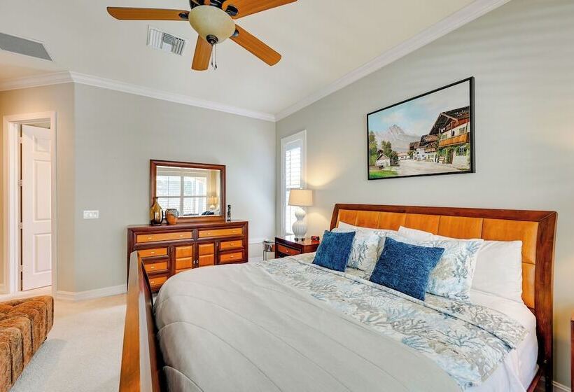 Marco Island Home W/ Private Pool: 3 Mi Beach!