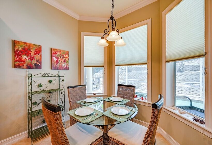 Marco Island Home W/ Private Pool: 3 Mi Beach!