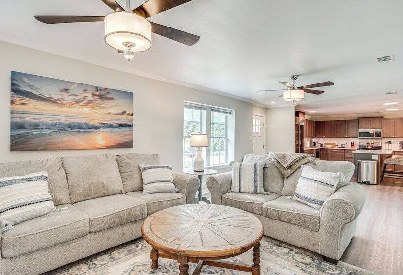 Modern Ocean Springs Home W/ 2 Patios & Gas Grill