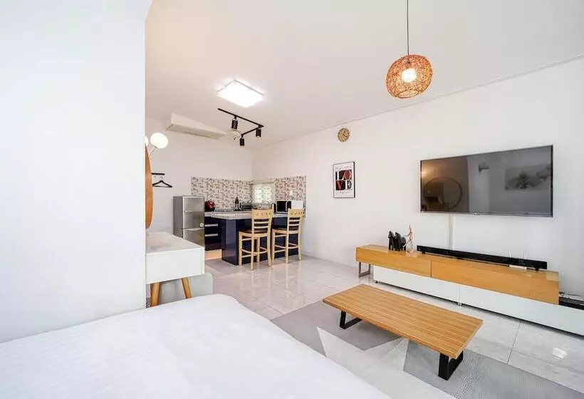 Yeosu Nochedelmar Pension
