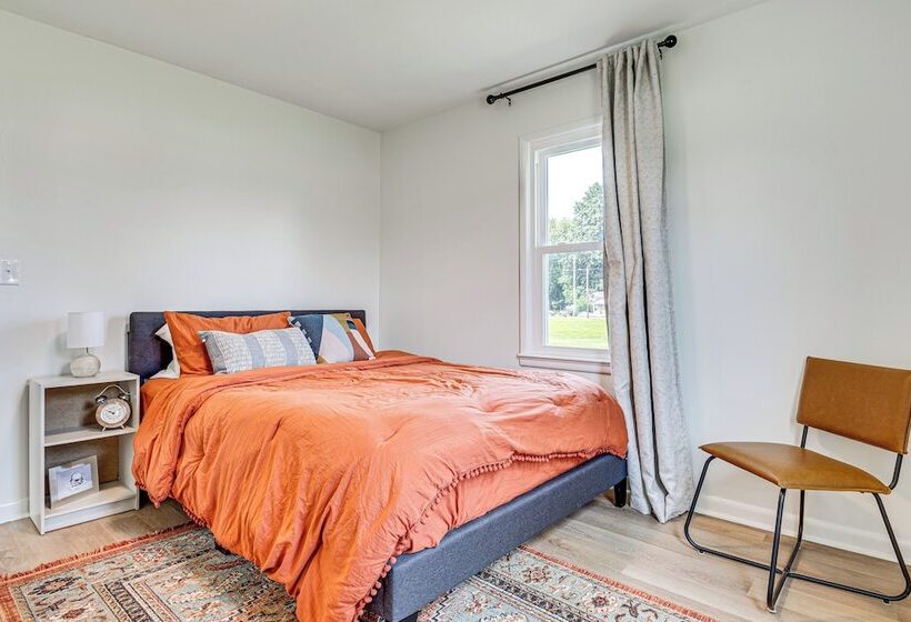 Peaceful Robinson Home W/ Yard, Near Golf Courses!