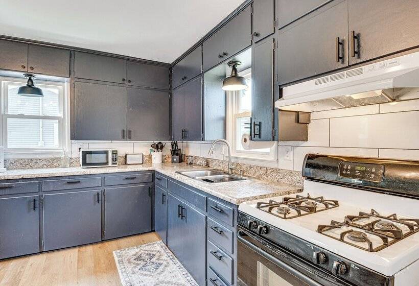 Peaceful Robinson Home W/ Yard, Near Golf Courses!