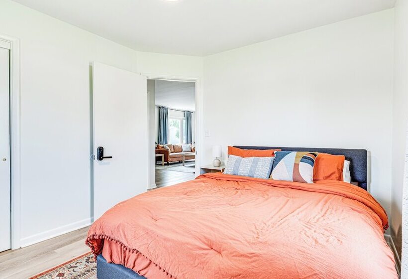 Peaceful Robinson Home W/ Yard, Near Golf Courses!