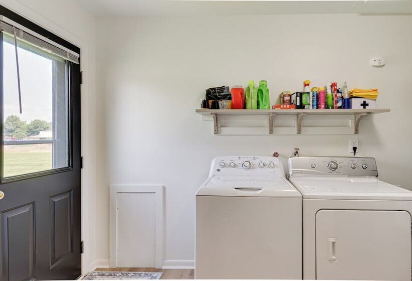 Peaceful Robinson Home W/ Yard, Near Golf Courses!