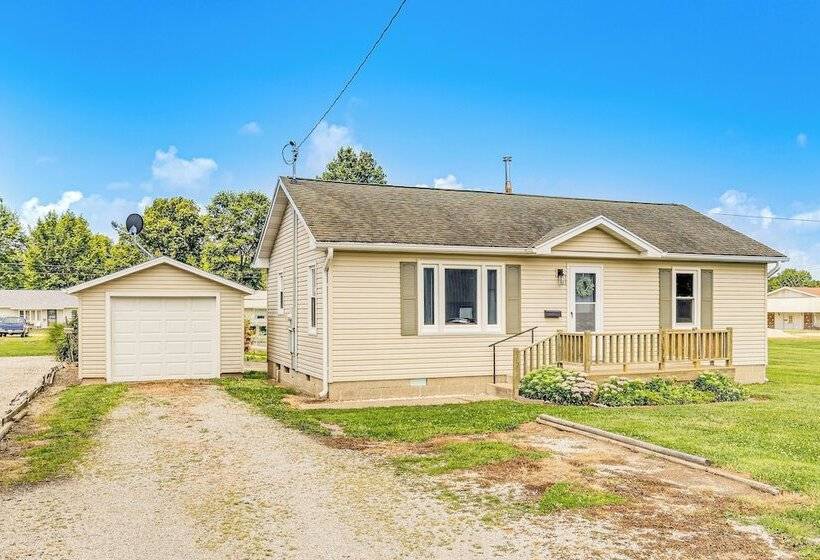 Peaceful Robinson Home W/ Yard, Near Golf Courses!