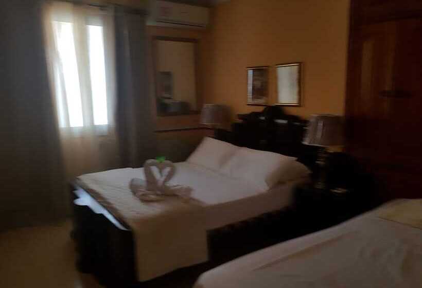 پانسیون Hostal Marlenis Y Ernesto