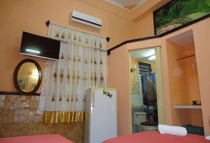 پانسیون Hostal Rivero Novoa