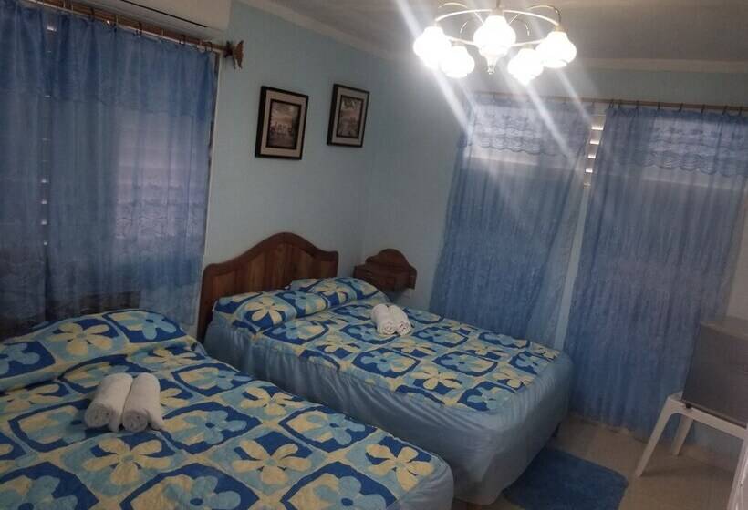 پانسیون Hostal Rivero Novoa