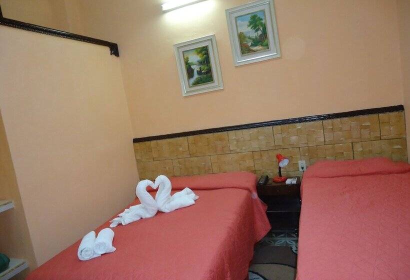 پانسیون Hostal Rivero Novoa
