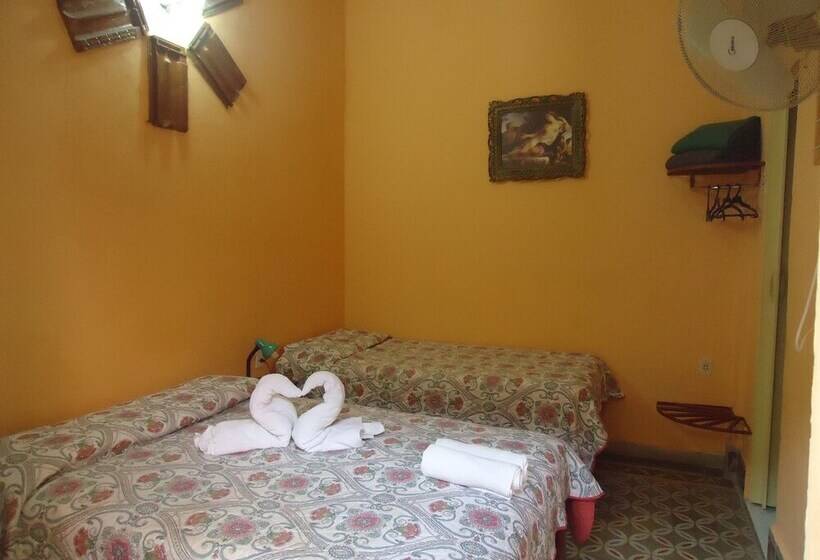 پانسیون Hostal Rivero Novoa