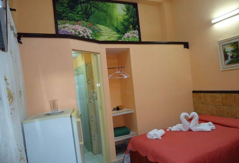 پانسیون Hostal Rivero Novoa