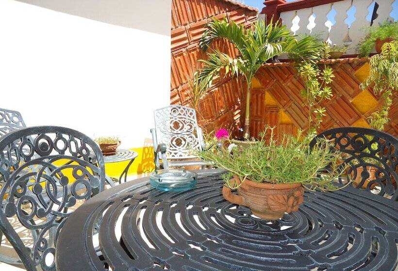 پانسیون Hostal Rivero Novoa