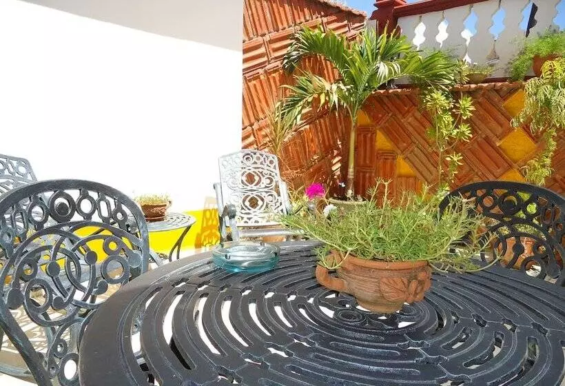 پانسیون Hostal Rivero Novoa
