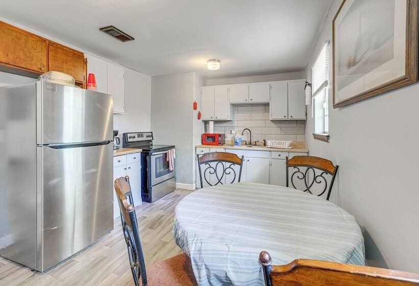 Pet Friendly Brent Home W/ Spacious & Fenced Yard!