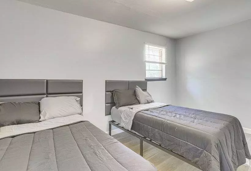 Pet Friendly Brent Home W/ Spacious & Fenced Yard!