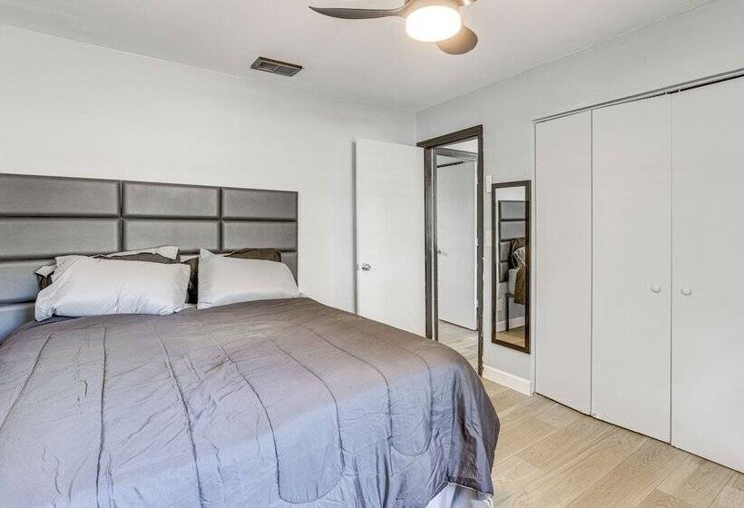 Pet Friendly Brent Home W/ Spacious & Fenced Yard!