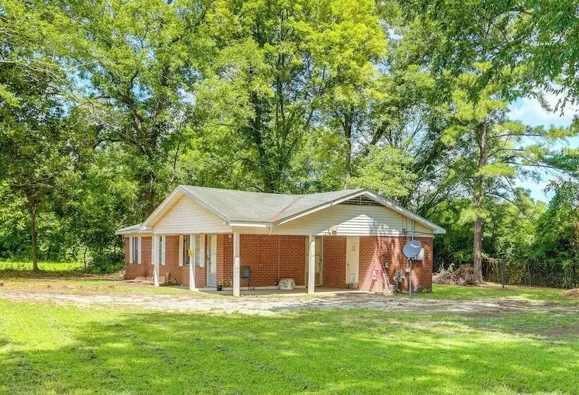 Pet Friendly Brent Home W/ Spacious & Fenced Yard!