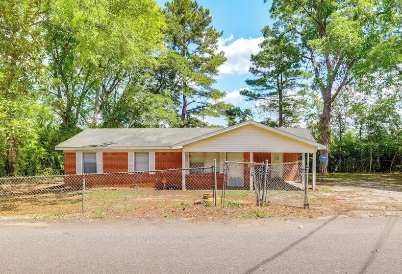 Pet Friendly Brent Home W/ Spacious & Fenced Yard!