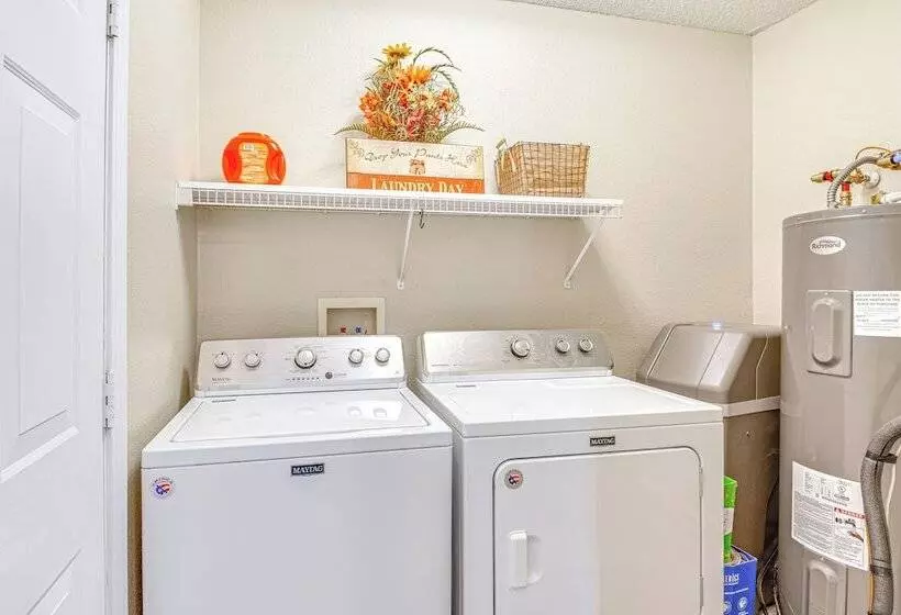 Westfield Home W/ Furnished Patio: 2 Mi To Park St