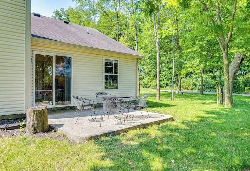 Westfield Home W/ Furnished Patio: 2 Mi To Park St