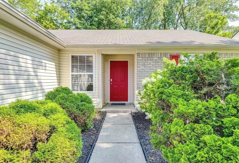 Westfield Home W/ Furnished Patio: 2 Mi To Park St