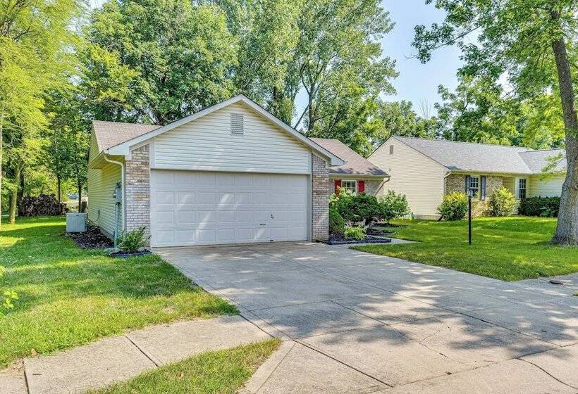 Westfield Home W/ Furnished Patio: 2 Mi To Park St