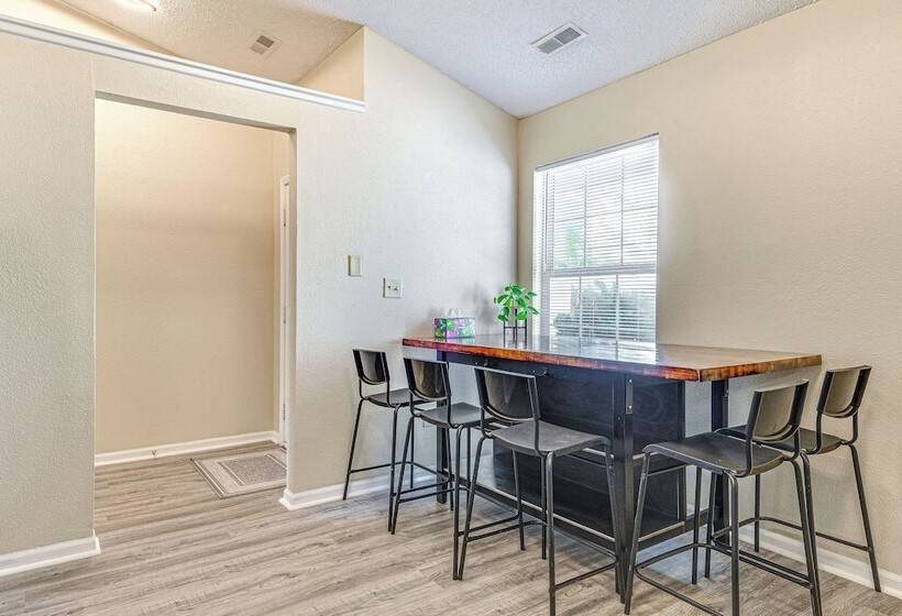 Westfield Home W/ Furnished Patio: 2 Mi To Park St