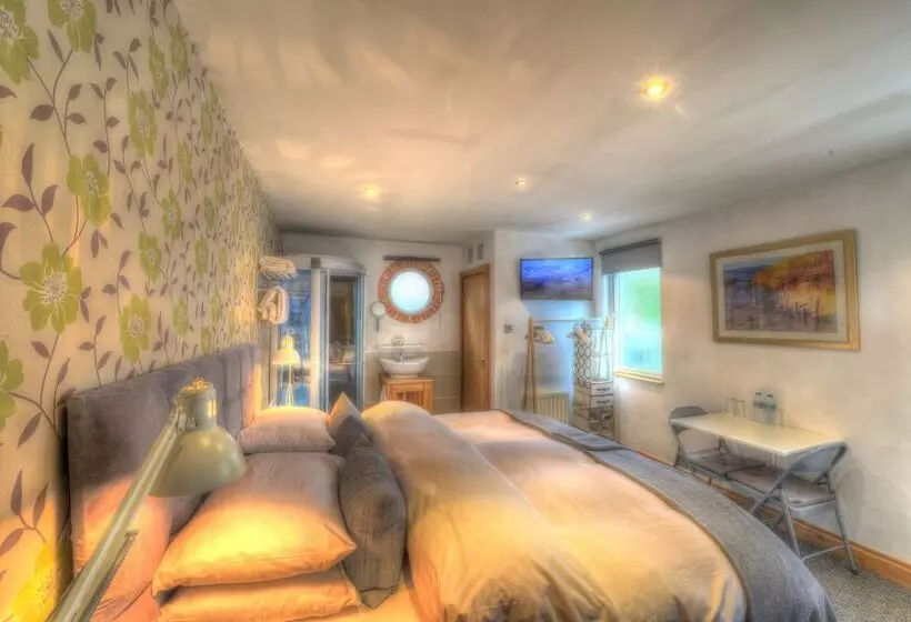 Bed and Breakfast 30seacliff