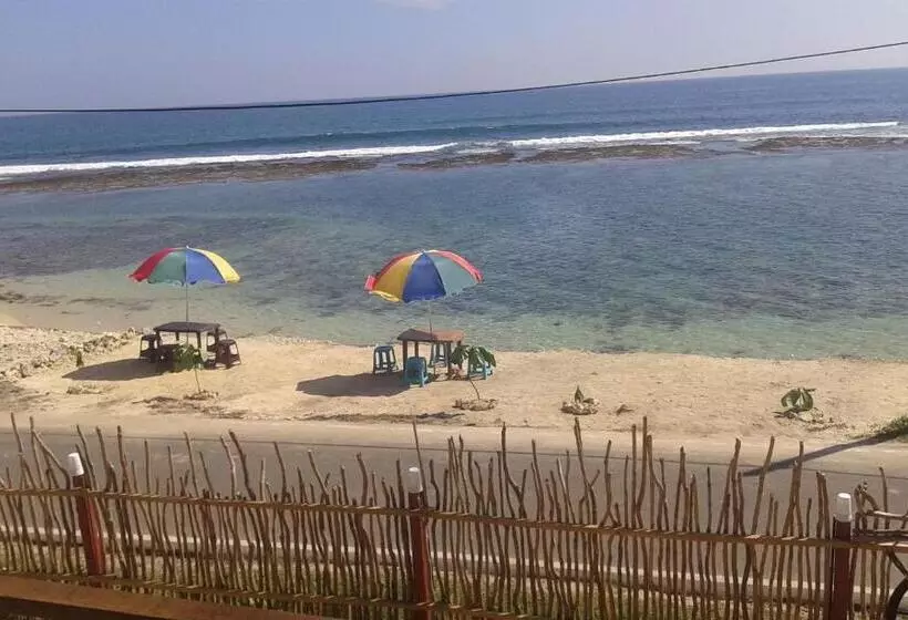 ベッドアンドブレックファースト Sunset Surfing Beach Resort