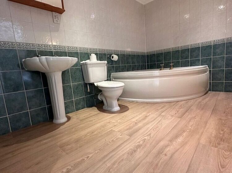 צימר The Six Bells