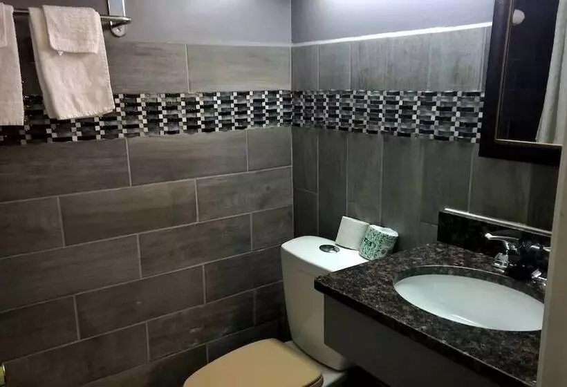 Economy Inn Motel