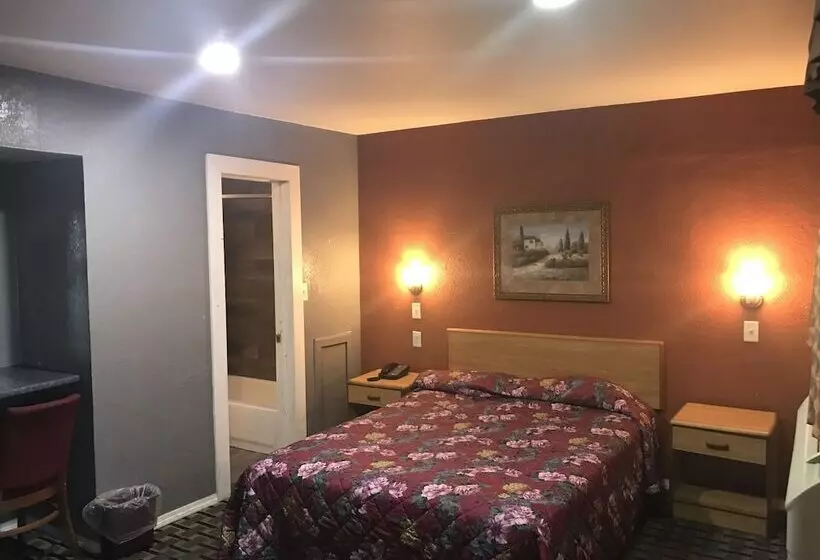 Economy Inn Motel