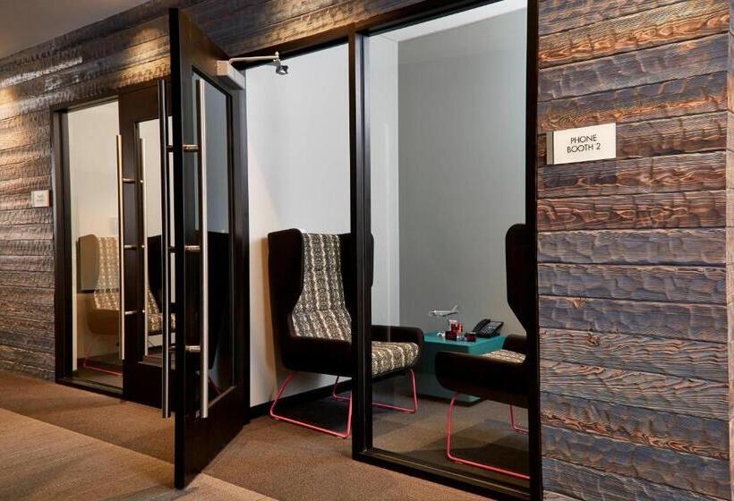 בית מלון כפרי Aloft Seattle Redmond