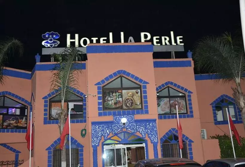 هتل Beach Club La Perle