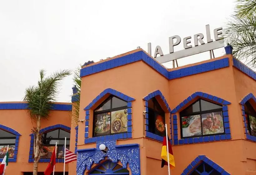 هتل Beach Club La Perle