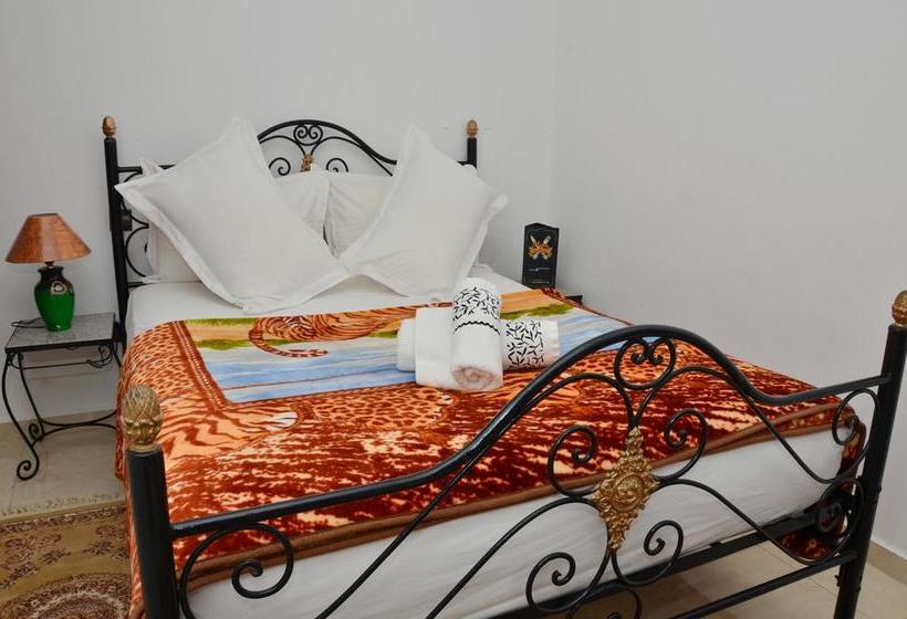 酒店 Beach Club La Perle