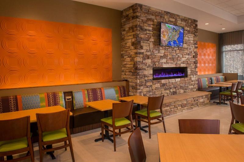 فندق Fairfield Inn & Suites By Marriott Washington
